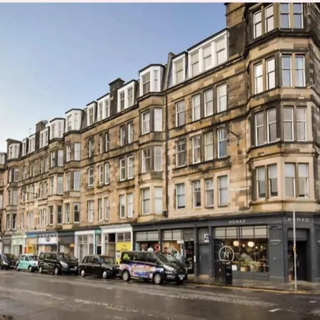 Edinburgh City Center Haymarket Double Room Exterior photo